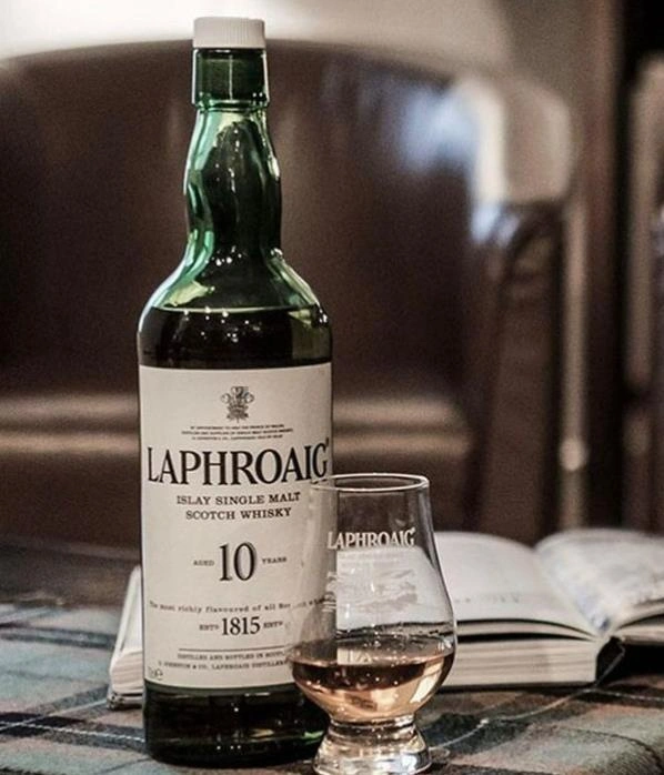 whisky store near Kansas